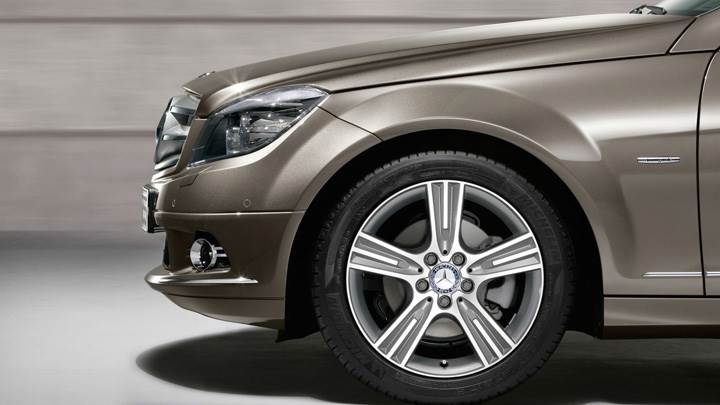 Mercedes-Benz C Class Special Edition Front Tyre Closeup